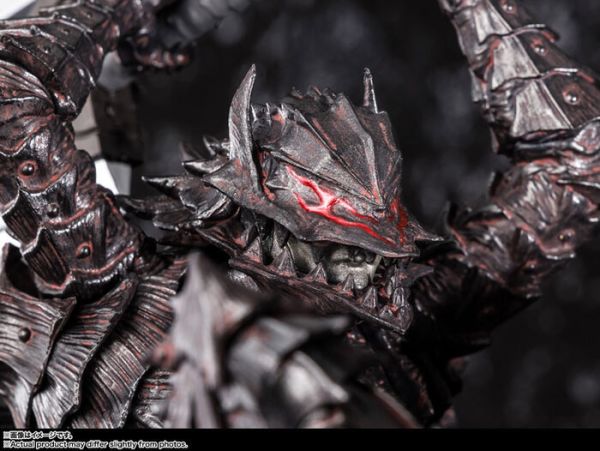BANDAI Figuarts Zero Touche Metallique 烙印勇士 凱茲 狂戰士鎧甲 靜態完成品 BANDAI Figuarts Zero Touche Metallique 烙印勇士 凱茲 狂戰士鎧甲 靜態完成品