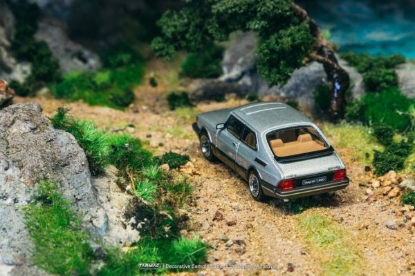 TARMAC WORKS 1/64 紳寶 Saab 900 Turbo Silver T64G-056-SL TARMAC WORKS 1/64 紳寶 Saab 900 Turbo Silver T64G-056-SL