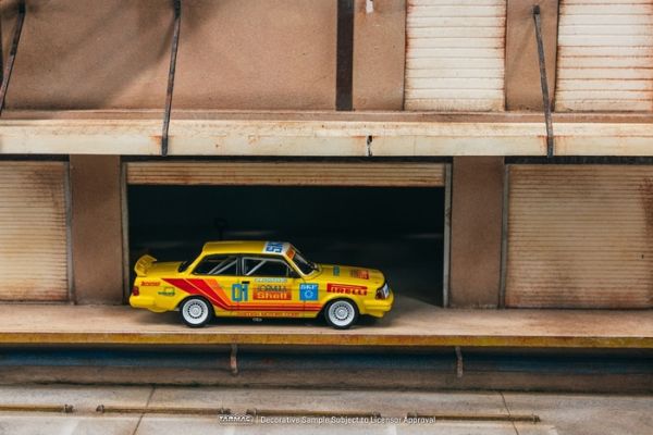 TARMAC WORKS 1/64 富豪 Volvo 240 Turbo Thai Group A Championship Bira Circuit Pattaya Winner 1988 TARMAC WORKS 1/64 富豪 Volvo 240 Turbo Thai Group A Championship Bira Circuit Pattaya Winner 1988