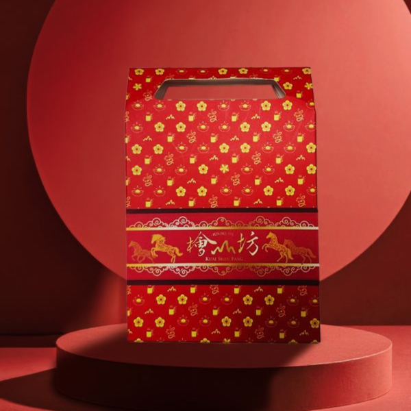 【馬躍新程精緻禮袋】新春檜木旅行組-檜木精油沐浴/洗髮/按摩油 馬年禮盒,過年禮盒,新春禮物,過年送禮,永續商品,人氣禮盒,新年禮盒推薦,企業送禮推薦,ESG,天然精油,精油療效,檜木功效,精油品牌推薦,檜木香氛,檜木精油,檜木沐浴乳,檜山坊,木木自然,聖誕禮物,交換禮物,保養品,沐浴用品,按摩油,獨家聖誕禮盒,按摩油,旅行,情人節,男 送禮,女 送禮,情人送禮,紀念日,新婚禮物,結婚 送禮 推薦,婚禮小物