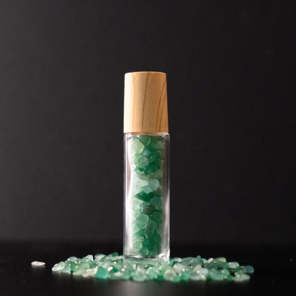 檜木精油水晶能量滾珠瓶[兩款隨機出貨] 檜山坊,木木自然,芳香療法,香氛,檜木精油,檜木,芬多精,舒壓,薰香,按摩,淨化空氣,助眠,米提飯店,圓山飯店,環保,再生,永續,水晶,白水晶,東陵玉,滾珠瓶