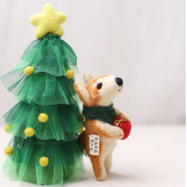 聖誕【羊毛氈柴犬】擴香筆套x檜木精油香氛禮盒｜檜山坊 × 羊毛出在羊山上 聯名款 聖誕禮物,聖誕節禮物,聖誕交換禮物,聖誕香氛禮盒,香氛小物,柴犬香氛,擴香筆套,羊毛氈柴犬,檜山坊,羊毛出在羊山上,聯名香氛,檜木精油,辦公室療癒小物,居家香氛,讀書香氛,放鬆香氣,療癒禮盒,手作香氛,聖誕節送禮推薦,質感小禮物,可愛禮盒,療癒小物