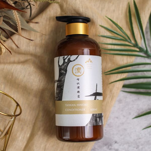 Kuai Shan Fang Hinoki Body & Hair Care Special Offer Set 森沐新春組,沐浴洗髮潤絲組,迎春優惠組,檜木香氛,天然植萃洗髮,沐浴乳推薦,潤絲精,木質香氣,新年禮盒,居家清潔,全家適用,送禮推薦,質感生活