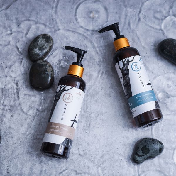 Ritual Bath Taiwan Hinoki Antibacterial Hand Soap 端午節禮盒,端午香氛禮盒,客製化禮盒,香氛禮盒,端午企業贈禮,龍年禮盒,人氣禮盒,新年禮盒推薦,企業送禮推薦,ESG,天然精油,精油療效,檜木功效,精油品牌推薦,檜木香氛,檜木精油,檜木沐浴乳,檜木洗髮,檜木洗手,檜木,檜山坊,精油,禮物,中秋,端午,企業採購,客製化,禮盒,送禮,中秋,中秋禮盒,中秋送禮,伴手禮,天然沐浴乳,精油沐浴乳,家居用品