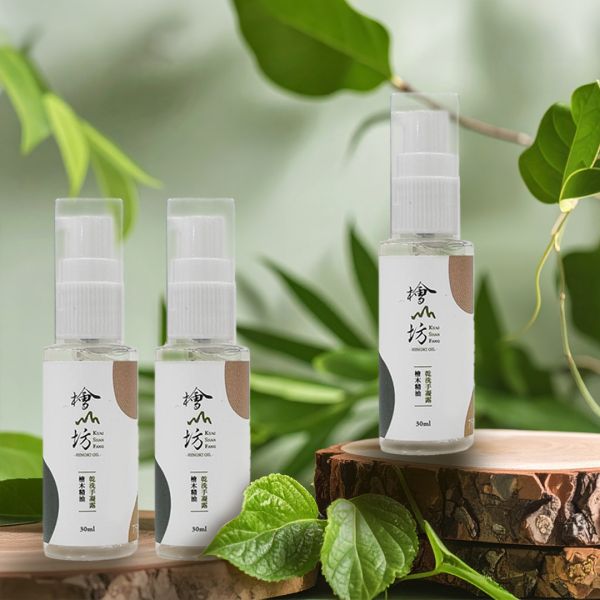 【旅行守護】檜木精油乾洗手凝露-隨身瓶三入組 乾洗手, 抗菌, 檜木,檜山坊,木木自然,香氛,台灣,檜木精油,保濕,蘆薈,護手,防疫,洗手,學生,上班族,護膚,保養,中秋,端午,企業採購,客製化,禮盒,畢業,送禮