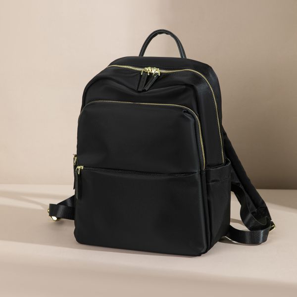 【可放A4】Signature 雙主袋極簡後背包｜經典極黑 A4後背包, 雙主袋後背包, 極簡後背包, 通勤後背包, 上班族包包, 大容量後背包, LINGWEI 後背包, 文件包推薦, 都會後背包