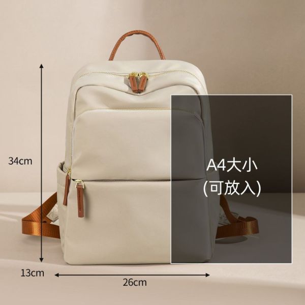 【可放A4】Signature 雙主袋極簡後背包｜初章杏棕 A4後背包, 雙主袋後背包, 極簡後背包, 通勤後背包, 上班族包包, 大容量後背包, LINGWEI 後背包, 文件包推薦, 都會後背包
