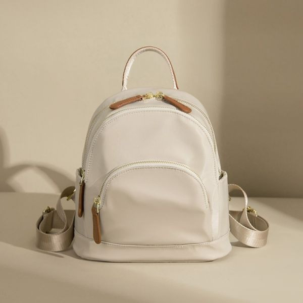 【防盜系列】【小款】千層防盜後背包-墨黑色 牛津千層後背包,小後背包,iPad mini 後背包,多層收納後背包,LINGWEI,輕量通勤包,牛津布後背包,小款後背包,防潑水背包