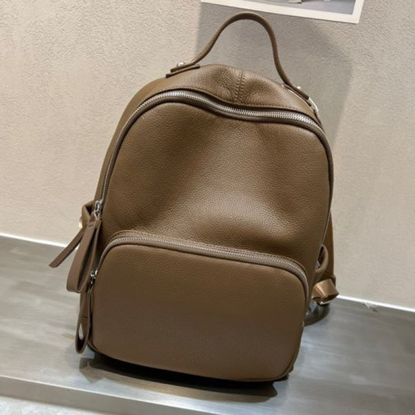 經典頭層牛皮後背包-大款 LINGWEI,後背包,經典牛皮,IPAD款,頭層牛皮,便攜IPAD, 耐久舒適,時尚配件, 商務旅行,可放筆電,筆電後背包,13吋筆電包