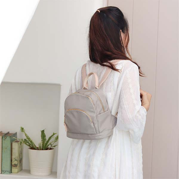 【防盜系列】牛津千層後背包-M款-冰川灰 牛津千層後背包,大後背包,A4 後背包,多層收納背包,LINGWEI,大容量背包,牛津布後背包,通勤背包,防潑水背包