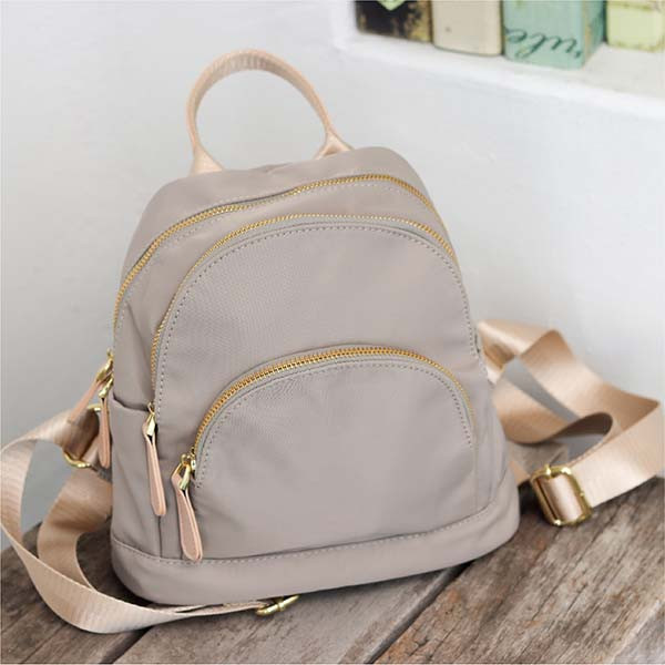 【防盜系列】牛津千層後背包-S款-墨黑色 牛津千層後背包,小後背包,iPad mini 後背包,多層收納後背包,LINGWEI,輕量通勤包,牛津布後背包,小款後背包,防潑水背包