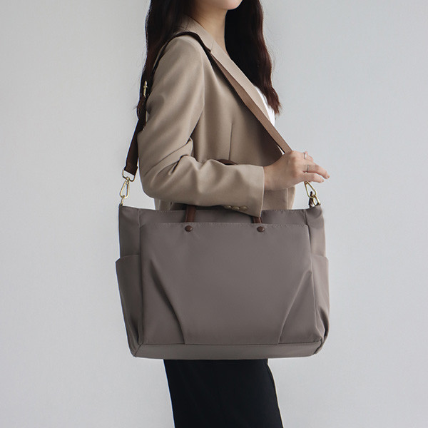 Muse Tote (15.6吋)大容量通勤托特電腦包-岩石灰 