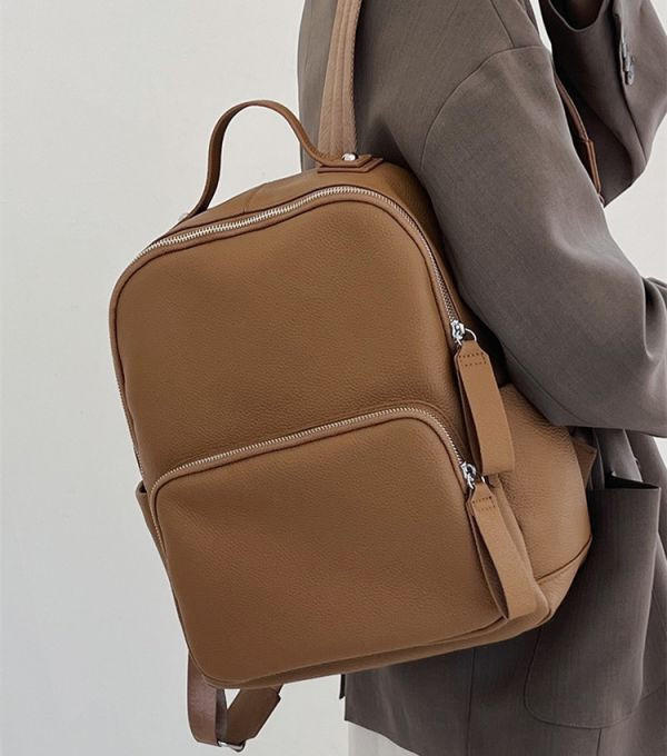 經典頭層牛皮後背包-大款 LINGWEI,後背包,經典牛皮,IPAD款,頭層牛皮,便攜IPAD, 耐久舒適,時尚配件, 商務旅行,可放筆電,筆電後背包,13吋筆電包