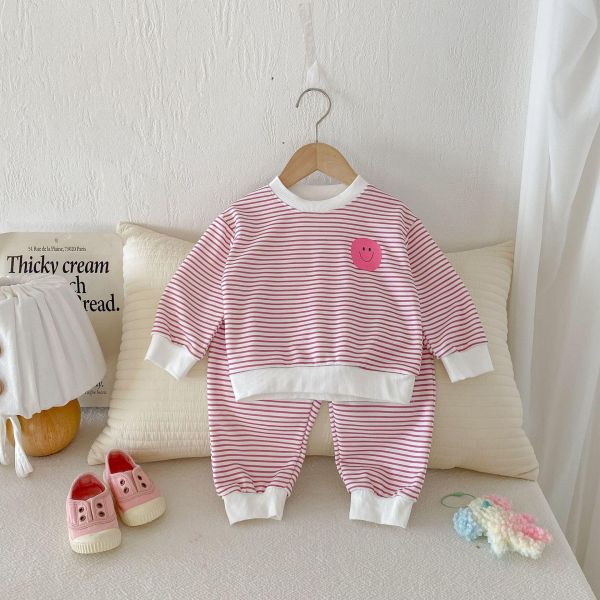 微笑寶寶條紋運動套裝 