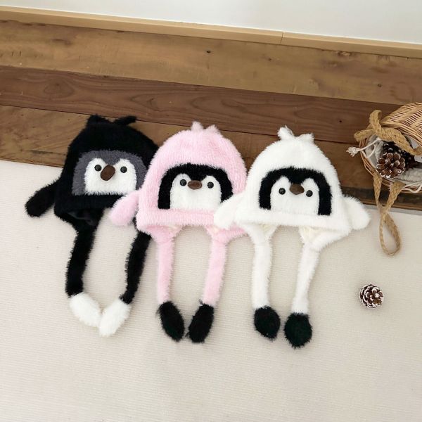 咕咕企鵝毛絨護耳帽 