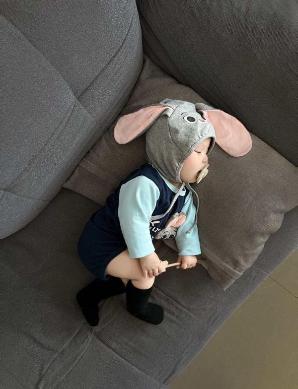 Cute Rabbit長袖包屁｜附帽 