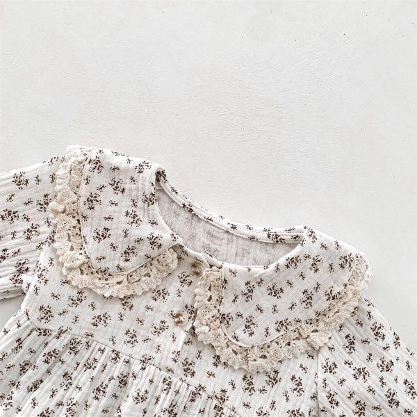 【現貨】蕾絲領滿印碎花包屁｜附帽 