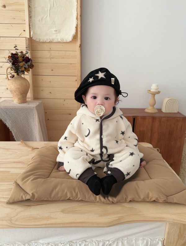 月光星星絨毛排扣連身衣 