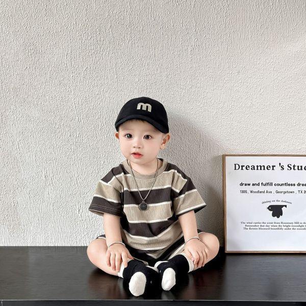 咖色系寬條紋套裝 