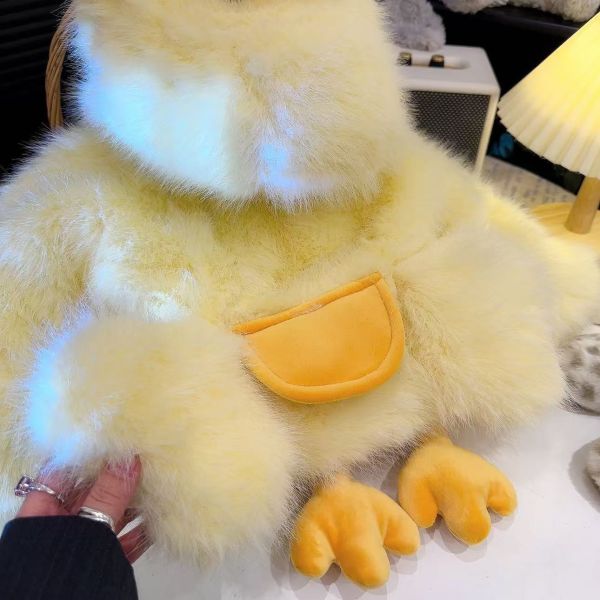 暖暖的爆萌小鴨絨絨外套 