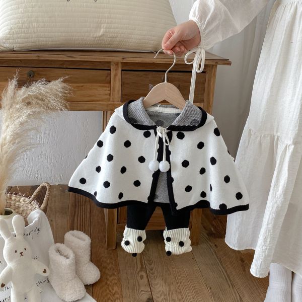 黑白小圓點連帽斗篷 