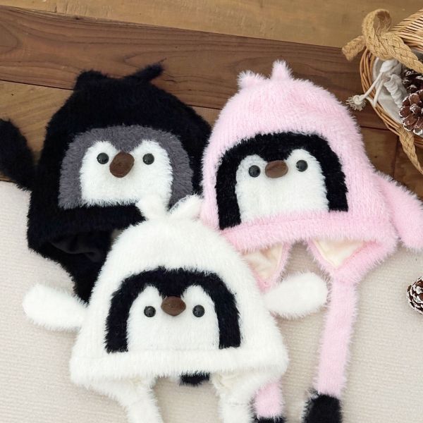 咕咕企鵝毛絨護耳帽 