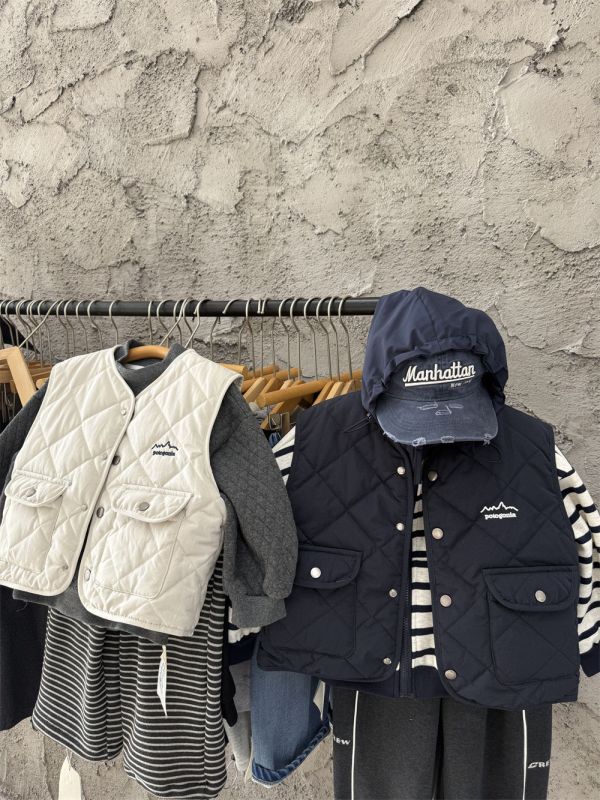 小山系鋪棉背心外套 