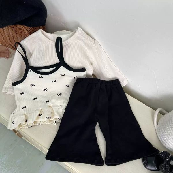 【現貨】小香風蝴蝶荷葉褲套裝 