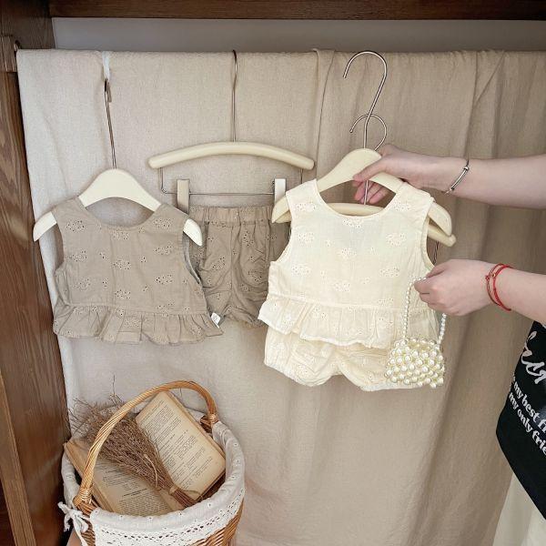 大地色鏤空小花套裝 