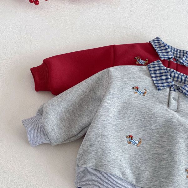 小狗刺繡假兩件格紋領上衣 