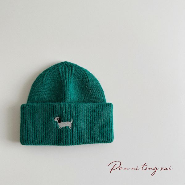 刺繡小狗捲邊毛線帽 