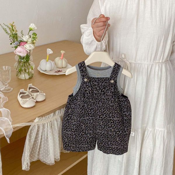 灰色黑豹紋吊帶褲套裝 