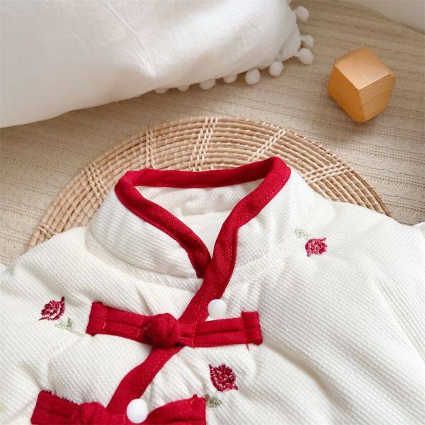 小碎花斜襟盤扣賀年服 