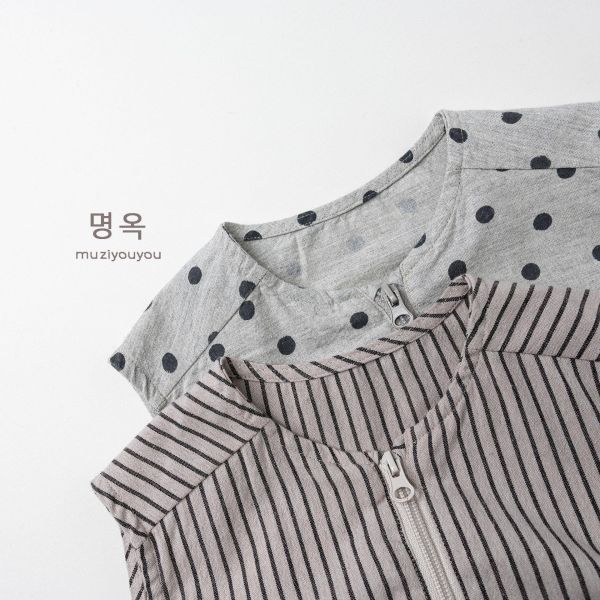 點點配條紋日系小背心 