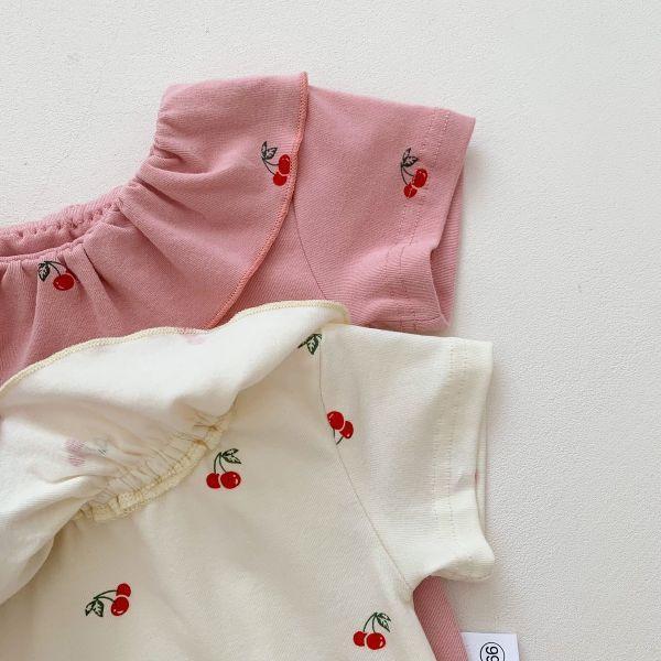 櫻桃荷葉領的搭配｜附兔耳帽 