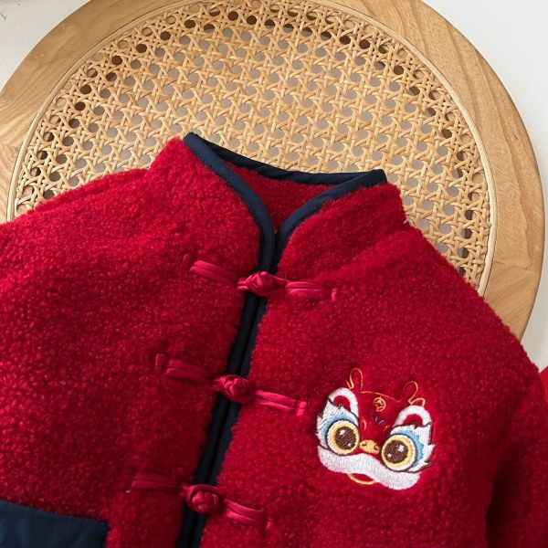 喜賀龍年！中國風外套 