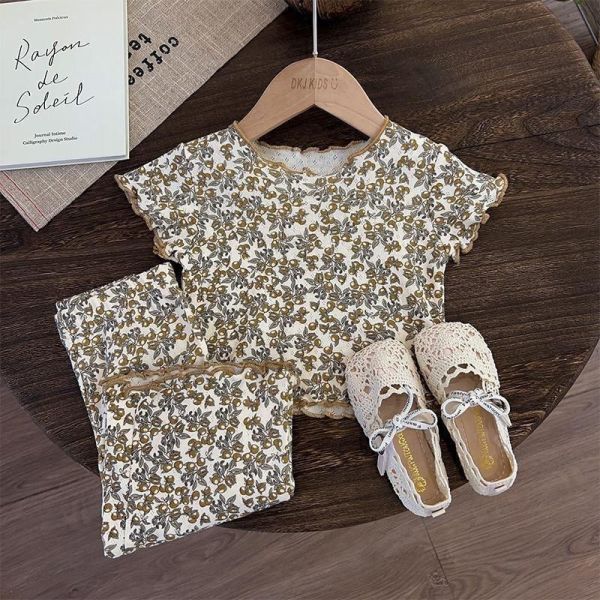 女寶木耳邊薄居家套裝 