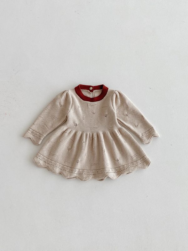 紅色領花邊下擺連衣裙 