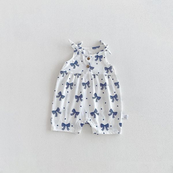 滿版蝴蝶結與愛心連身衣 