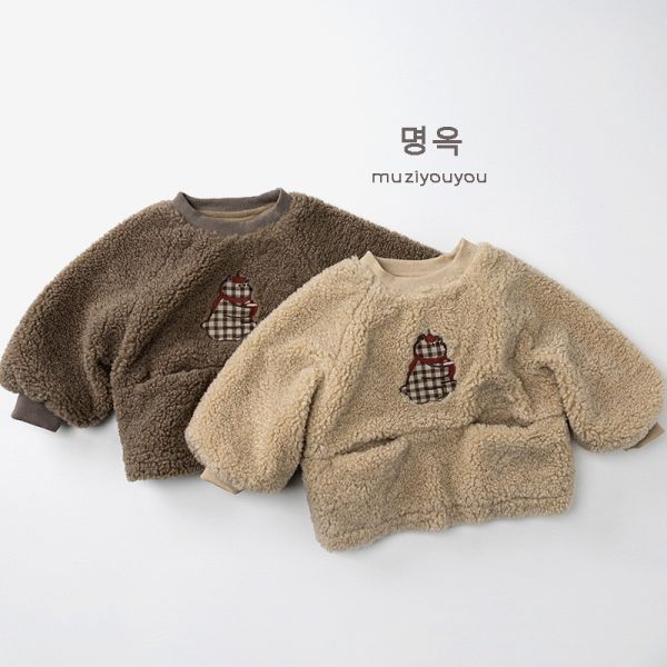 大地色系格紋熊保暖上衣 