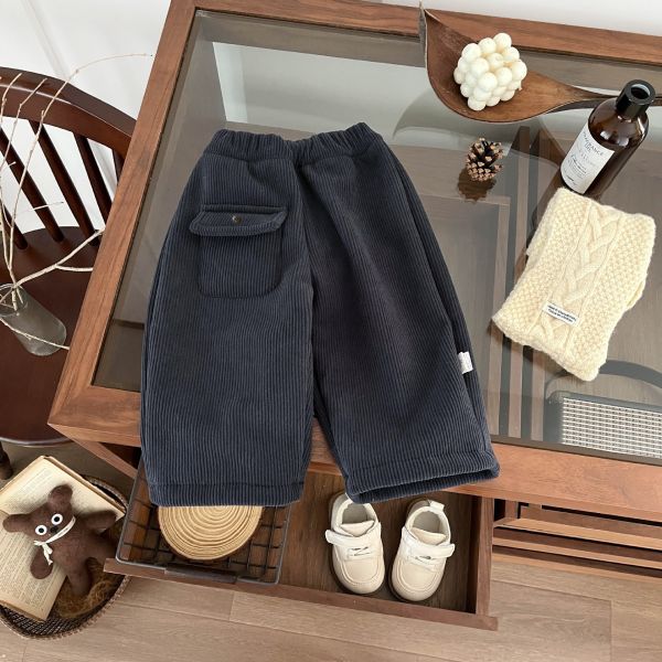 冬日燈芯絨厚實工裝九分褲 