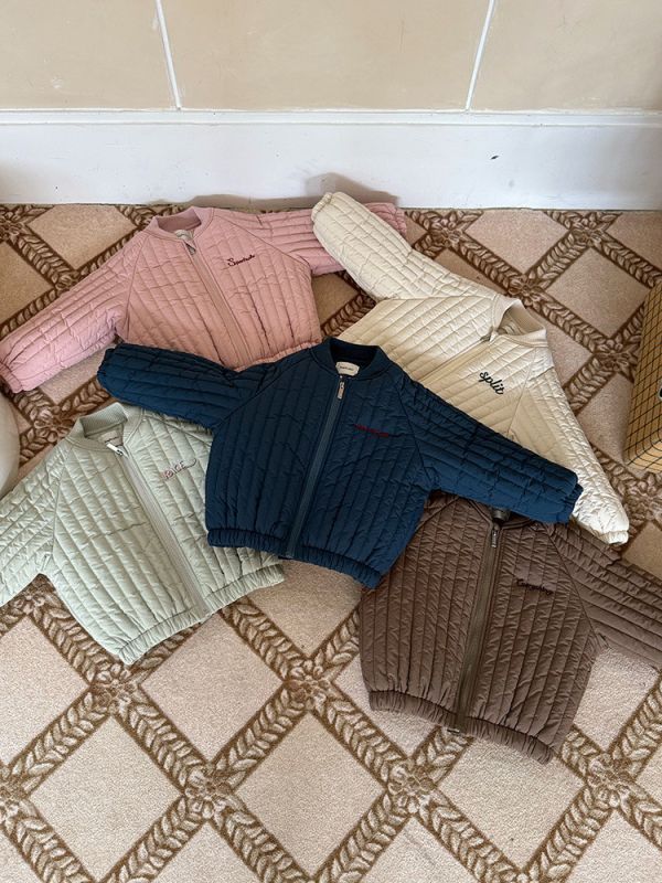 小故事刺繡鋪棉外套 
