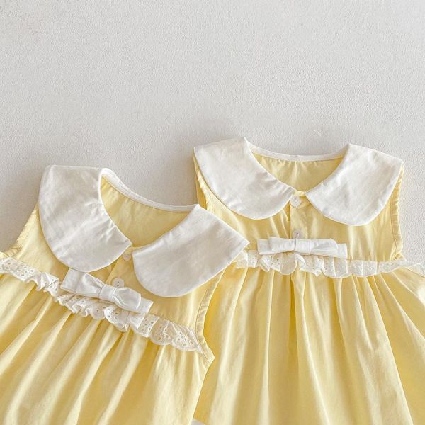 淡淡優雅黃娃娃領姊妹裝 