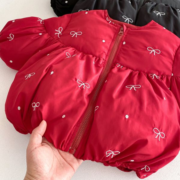 小蝴蝶結澎澎保暖外套｜附圍巾 