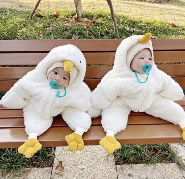 【現貨】加絨款！可愛超可愛的小鴨抱抱服 