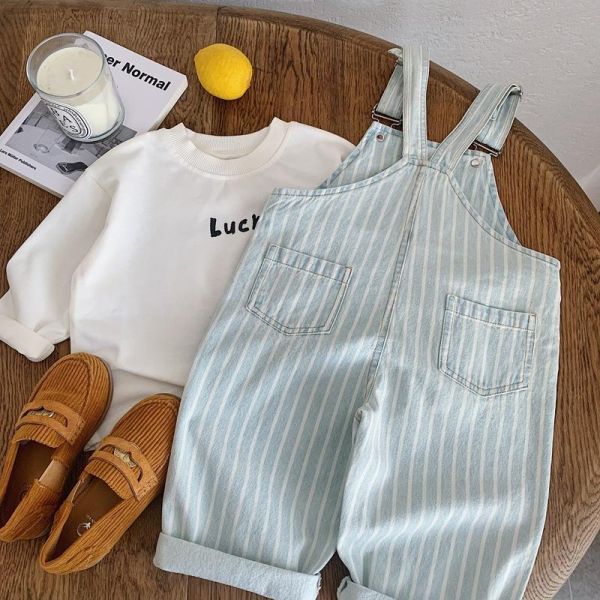 淡藍帥氣感條紋吊帶褲 