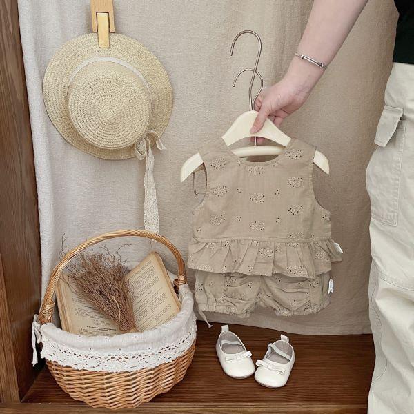 大地色鏤空小花套裝 