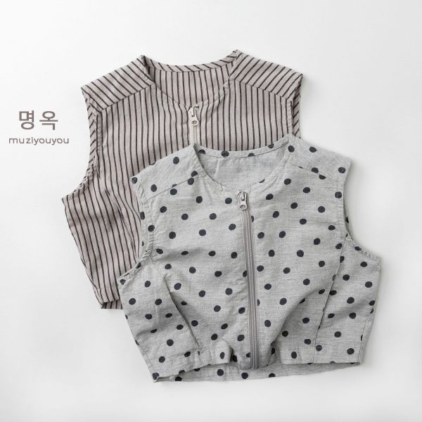 點點配條紋日系小背心 