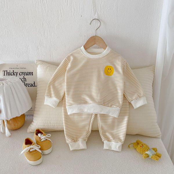 微笑寶寶條紋運動套裝 