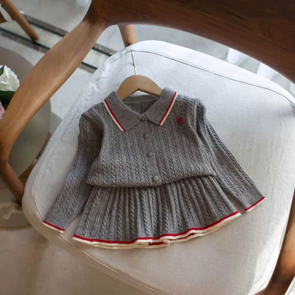 小愛心學院風針織套裝 